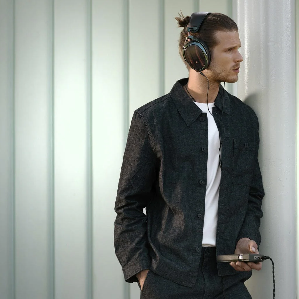 Meze Audio Strada Headphones - Image 5